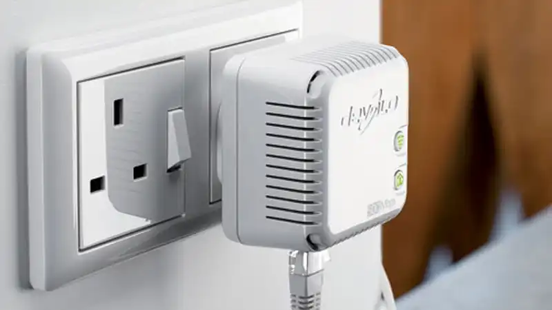 Image default